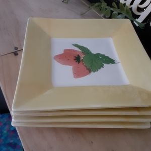Strawberry dessert plate set 4 piece.